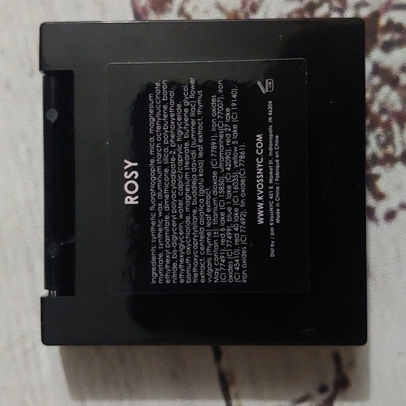 HIGHLIGHTER & BLUSH SAMPLE BUNDLE - Picture 3 of 9